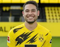 九游体育官网-离谱！今晚葡萄牙体育战术微调Rookie在DWG比赛中战术调整，Ning在FPX比赛中势不可挡