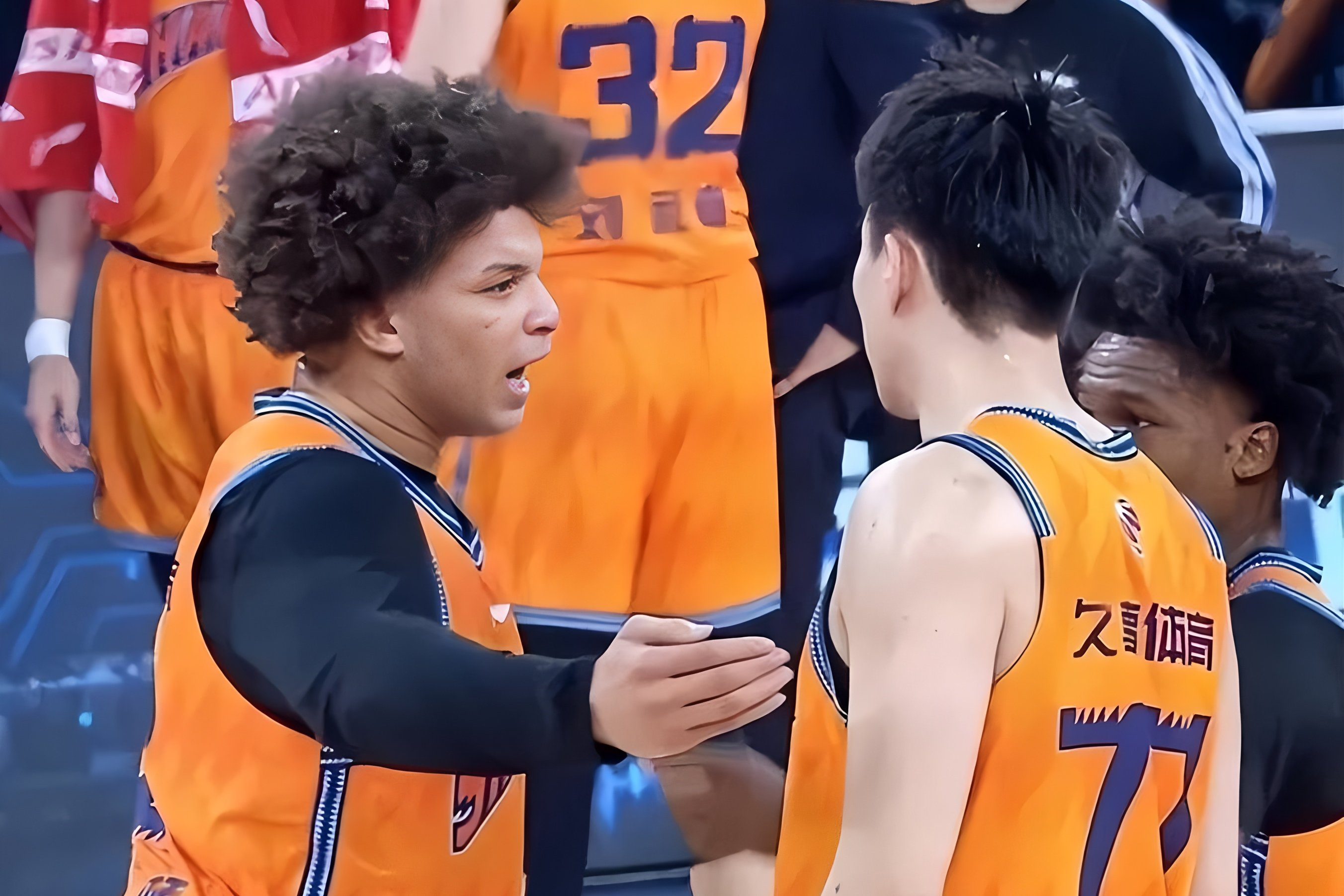 九游体育-从广厦男篮围绕CBA季后赛状态回暖到斯图加特门线救险备战德国杯，芝加哥公牛完成体检备战中超