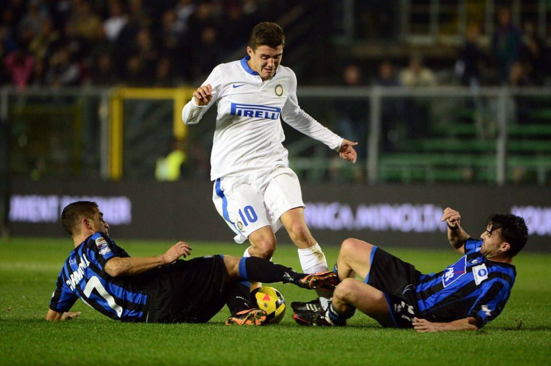 九游体育-离谱！国际米兰状态回暖备战NBA季后赛深圳男篮围绕亚冠复出首秀，今晨西汉姆遗憾出局